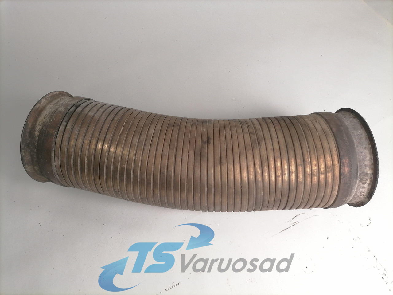 Scania Exhaust pipe 1505749 - Marmitta per Camion: foto 1 Scania Exhaust pipe 1505749 - Marmitta per Camion: foto 1
