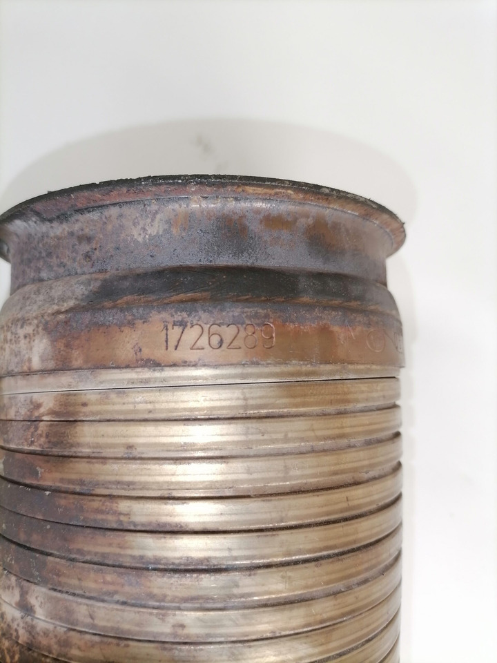 Scania Exhaust pipe 1726289 - Marmitta per Camion: foto 2 Scania Exhaust pipe 1726289 - Marmitta per Camion: foto 2