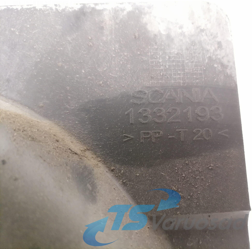 Scania Fan shroud 1332193 - Radiatore per Camion: foto 2 Scania Fan shroud 1332193 - Radiatore per Camion: foto 2