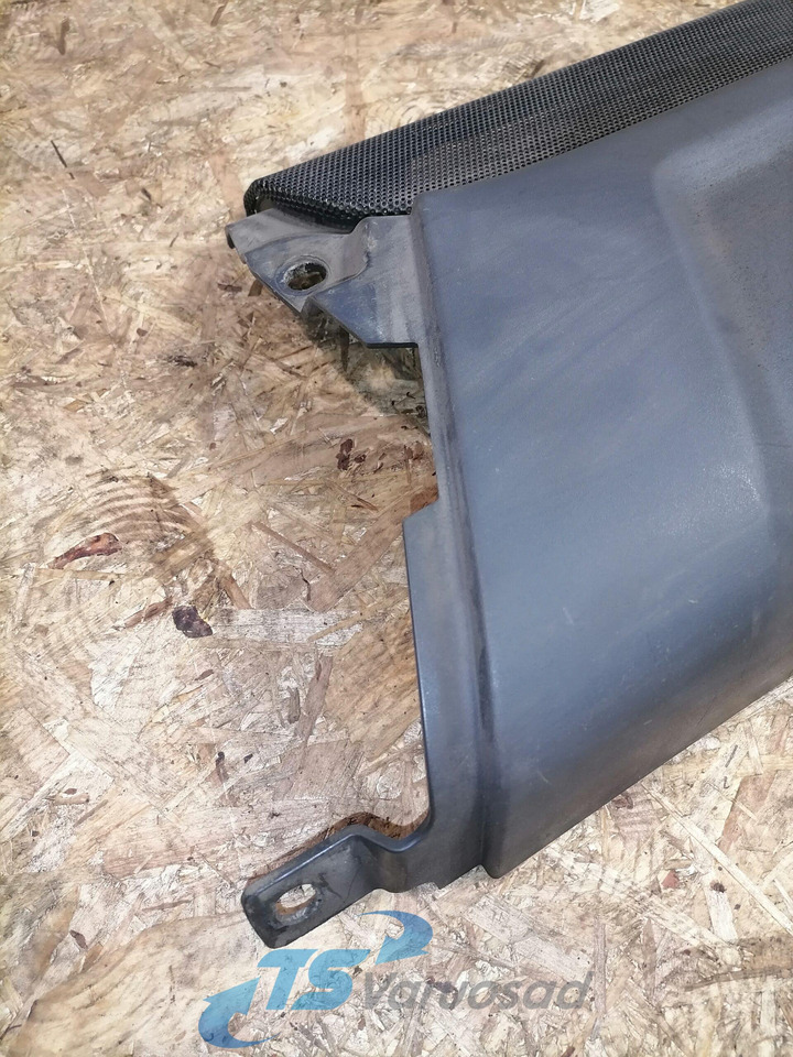 Scania Front bumper cover plastic 1865181 - Aero kit/ Spoiler per Camion: foto 3 Scania Front bumper cover plastic 1865181 - Aero kit/ Spoiler per Camion: foto 3