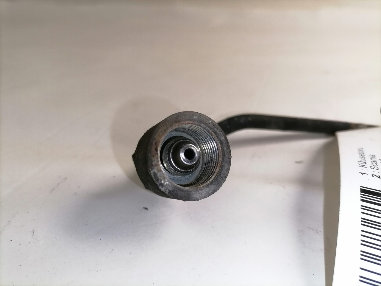 Scania Fuel pipe 1862547 - Sistema di alimentazione per Camion: foto 3 Scania Fuel pipe 1862547 - Sistema di alimentazione per Camion: foto 3