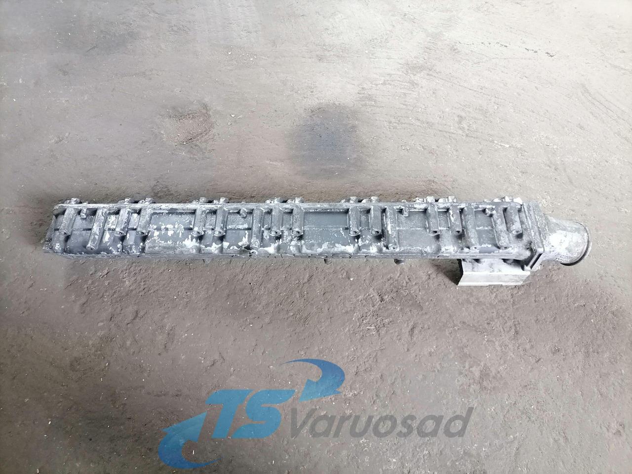 Scania Intake mainfold 1390209 - Collettore di aspirazione per Camion: foto 3 Scania Intake mainfold 1390209 - Collettore di aspirazione per Camion: foto 3