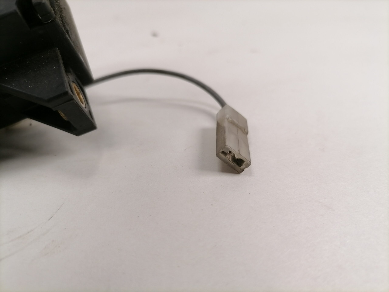 Scania Juhtkang, suunatuled 1402449 - Sistema elettrico per Camion: foto 3 Scania Juhtkang, suunatuled 1402449 - Sistema elettrico per Camion: foto 3