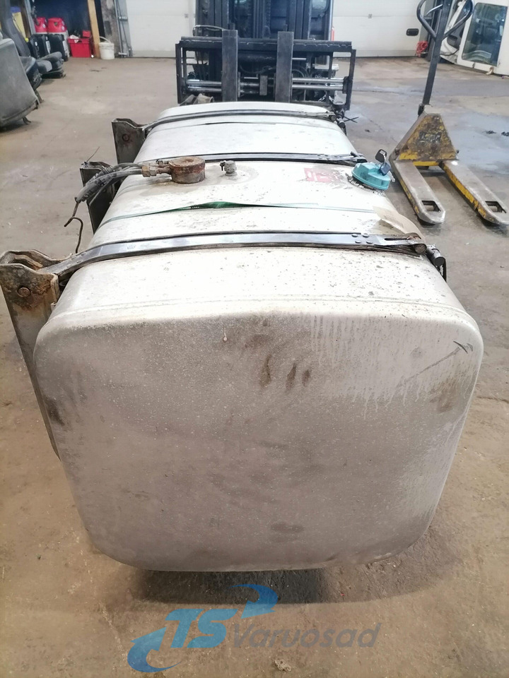 Scania Kütusepaak 600L 1871191 - Serbatoio carburante per Camion: foto 4 Scania Kütusepaak 600L 1871191 - Serbatoio carburante per Camion: foto 4