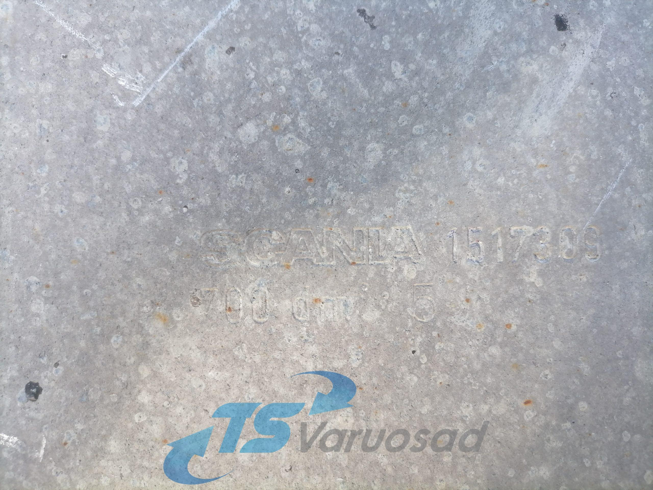 Scania Kütusepaak 700L 1517309 - Serbatoio carburante per Camion: foto 3 Scania Kütusepaak 700L 1517309 - Serbatoio carburante per Camion: foto 3