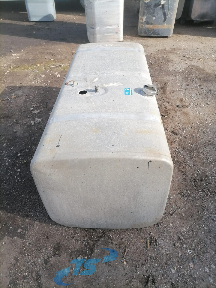 Scania Kütusepaak 700L 1517309 - Serbatoio carburante per Camion: foto 2 Scania Kütusepaak 700L 1517309 - Serbatoio carburante per Camion: foto 2