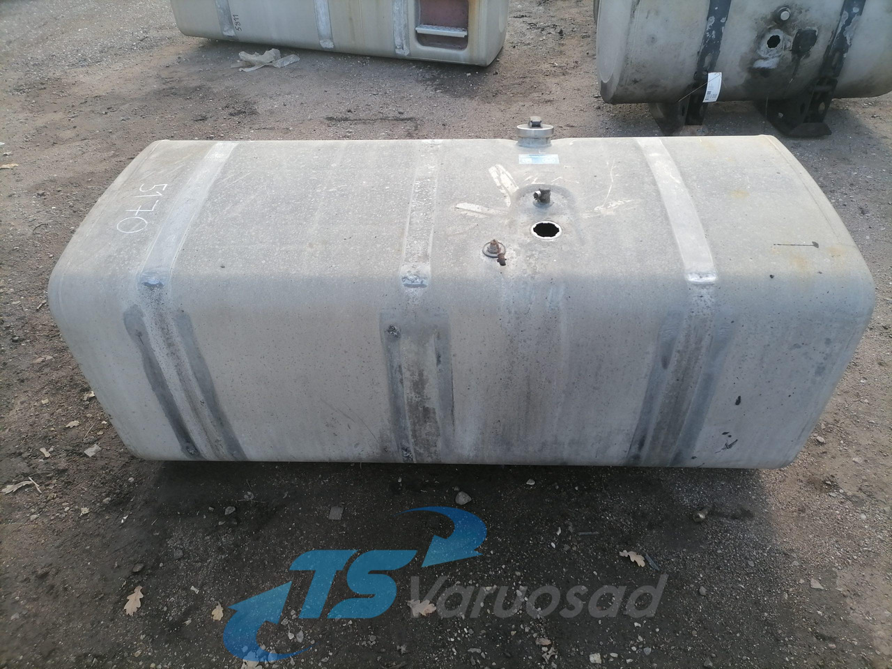 Scania Kütusepaak 700L 1517309 - Serbatoio carburante per Camion: foto 4 Scania Kütusepaak 700L 1517309 - Serbatoio carburante per Camion: foto 4