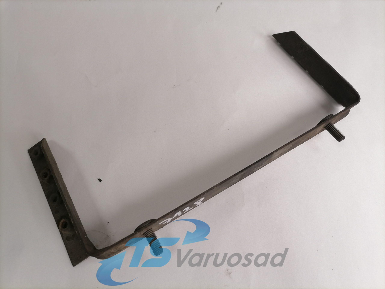 Scania Light bracket 1520919 - Luce/ Illuminazione per Camion: foto 1 Scania Light bracket 1520919 - Luce/ Illuminazione per Camion: foto 1