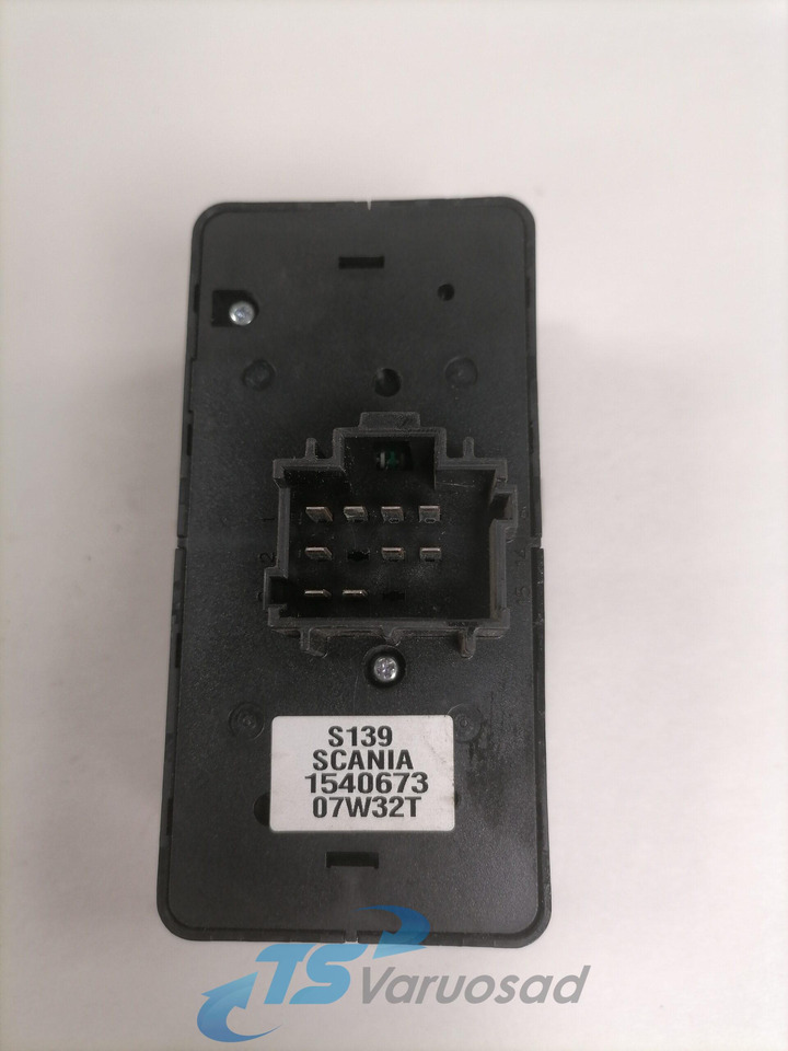 Scania Lüliti, esituled 1540673 - Cabina per Camion: foto 4 Scania Lüliti, esituled 1540673 - Cabina per Camion: foto 4