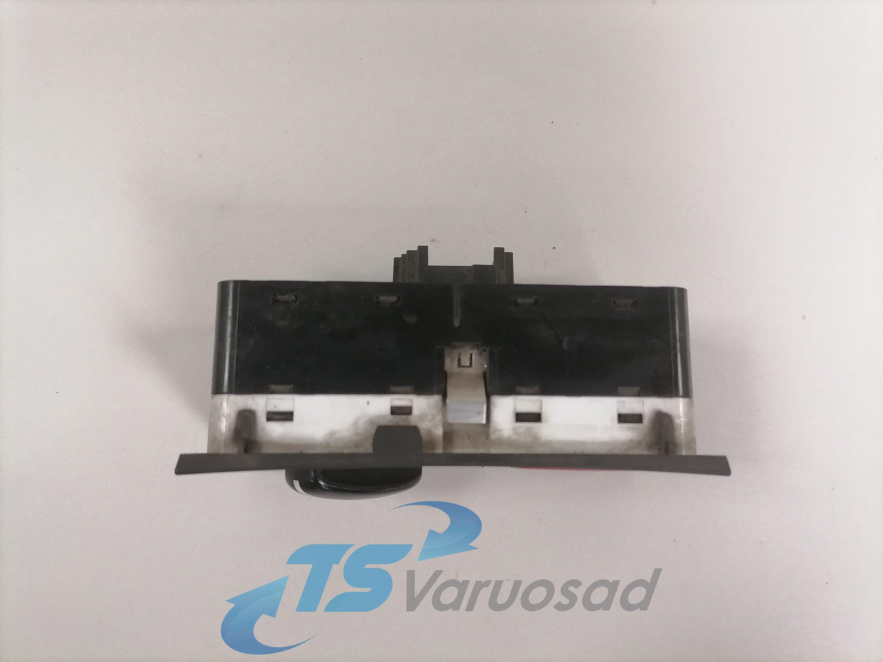 Scania Lüliti, esituled 1540673 - Cabina per Camion: foto 2 Scania Lüliti, esituled 1540673 - Cabina per Camion: foto 2