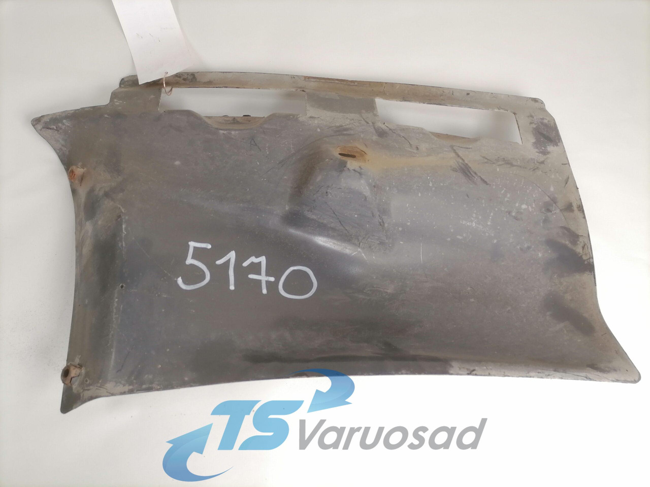 Scania Mudguard 1371572 - Ricambio universale per Camion: foto 1 Scania Mudguard 1371572 - Ricambio universale per Camion: foto 1