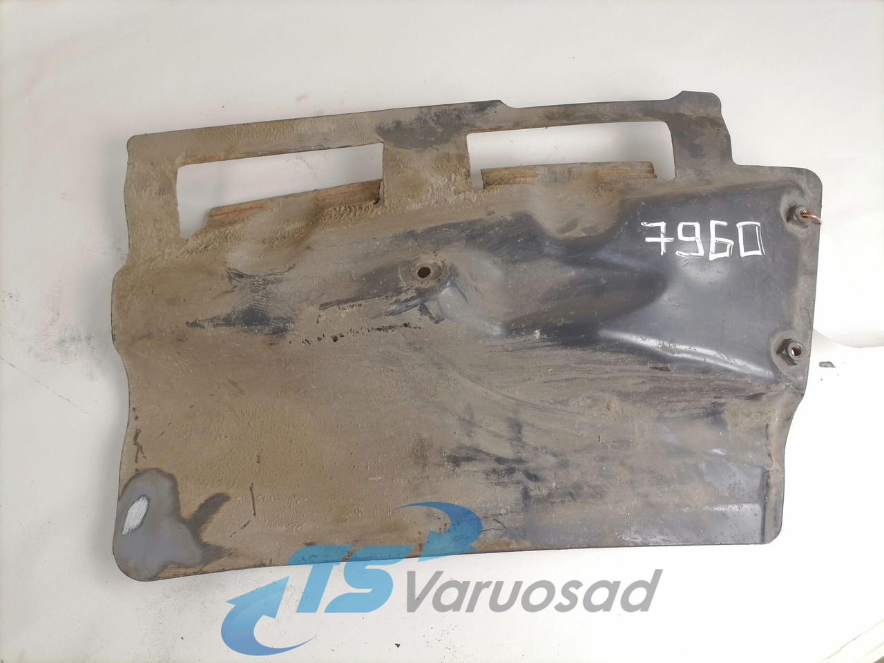 Scania Mudguard 1482415 - Ricambio universale per Camion: foto 1 Scania Mudguard 1482415 - Ricambio universale per Camion: foto 1