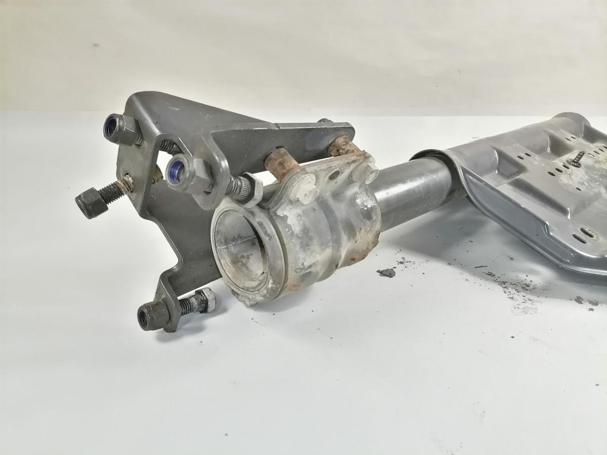 Scania Mudguard bracket 2054590 - Ricambio universale per Camion: foto 4 Scania Mudguard bracket 2054590 - Ricambio universale per Camion: foto 4