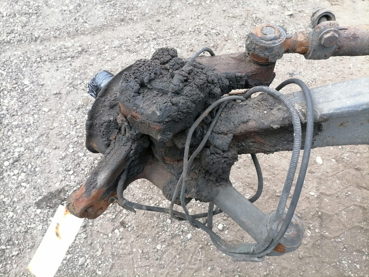 Scania Steering knuckle 1895928 - Assali e ricambi per Camion: foto 2 Scania Steering knuckle 1895928 - Assali e ricambi per Camion: foto 2