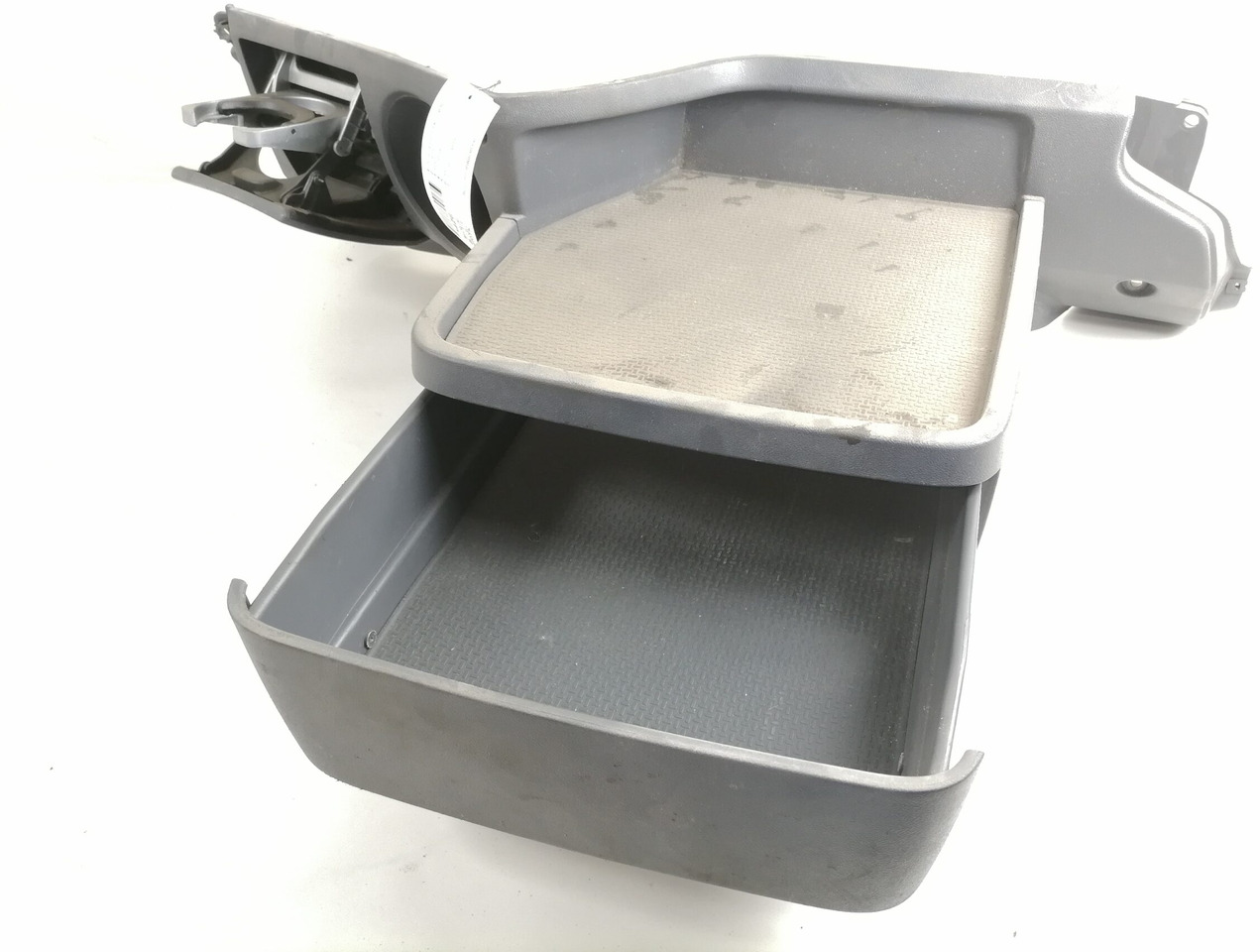 Scania Tool box 1728514 - Ricambio universale per Camion: foto 2 Scania Tool box 1728514 - Ricambio universale per Camion: foto 2