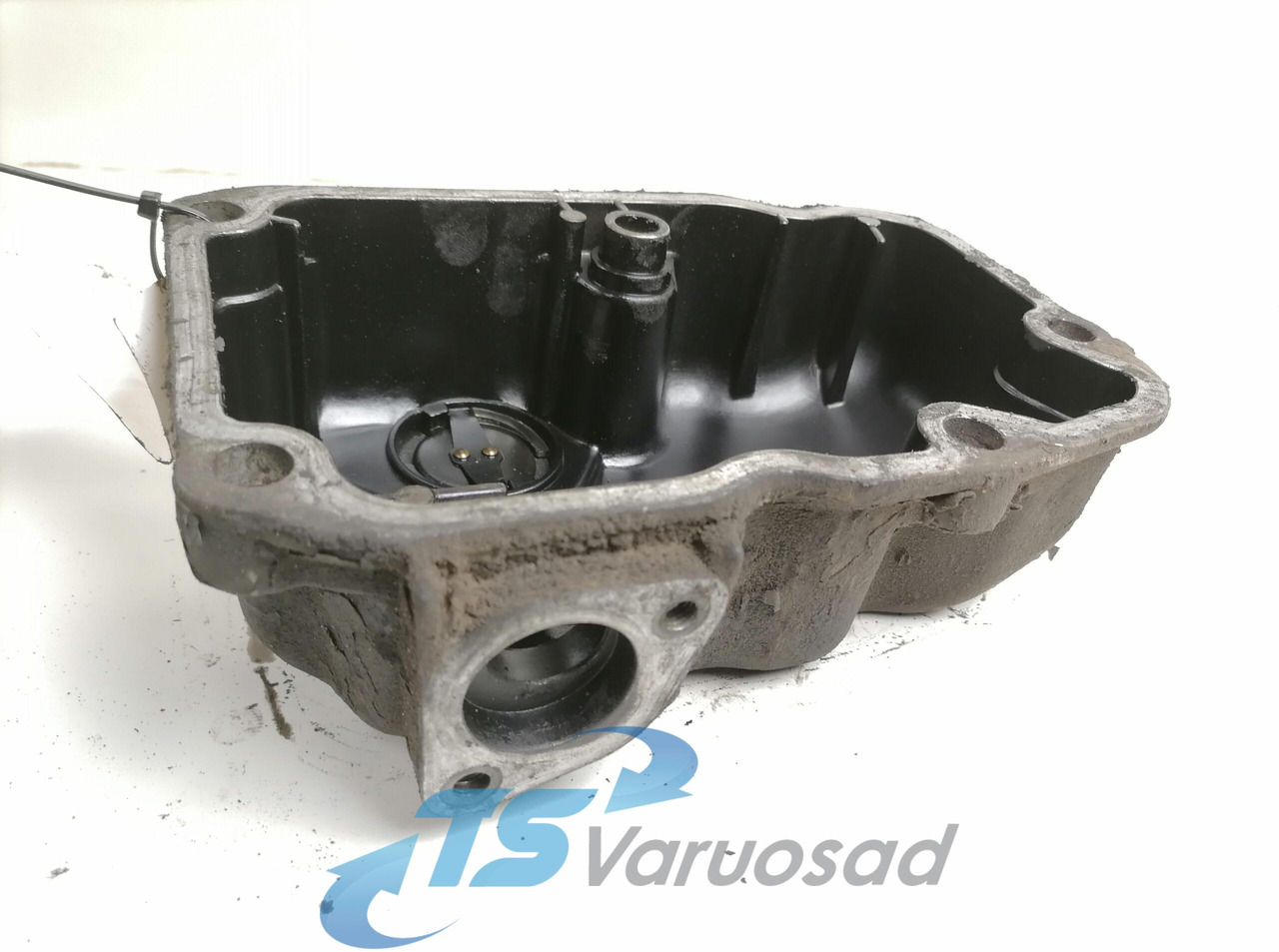 Scania Valve cover 1408903 - Testa cilindri per Camion: foto 3 Scania Valve cover 1408903 - Testa cilindri per Camion: foto 3