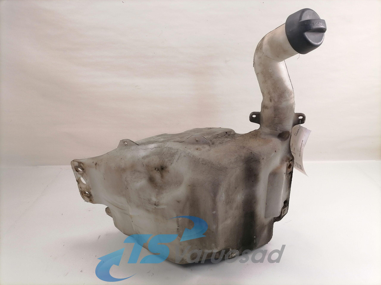 Scania Windscreen washer fluid tank 1772662 - Tergicristallo per Camion: foto 2 Scania Windscreen washer fluid tank 1772662 - Tergicristallo per Camion: foto 2