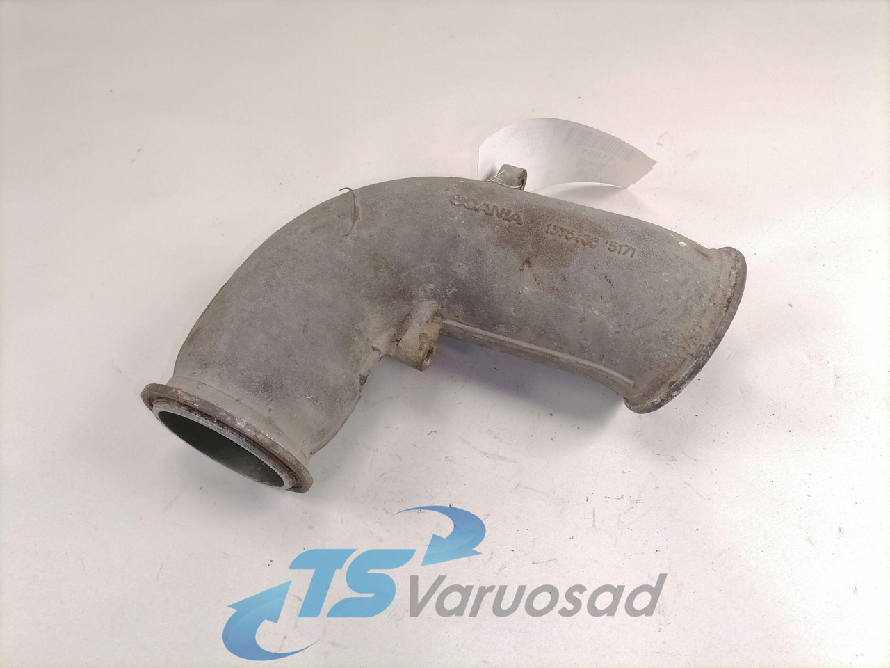 Scania intercooler pipe 1375488 - Intercooler per Camion: foto 1 Scania intercooler pipe 1375488 - Intercooler per Camion: foto 1