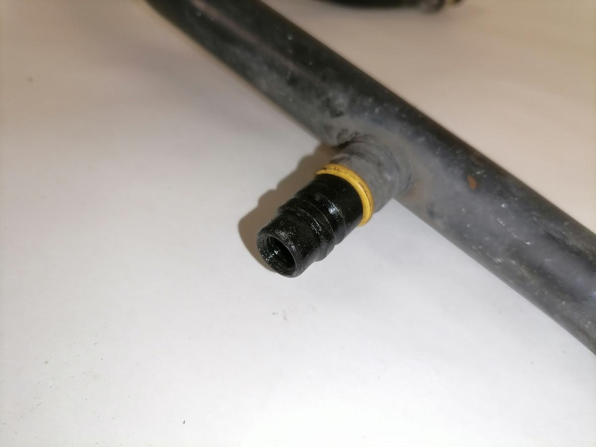 Volvo A/C pipe 20398150 - Riscaldamento/ Ventilazione per Camion: foto 4 Volvo A/C pipe 20398150 - Riscaldamento/ Ventilazione per Camion: foto 4