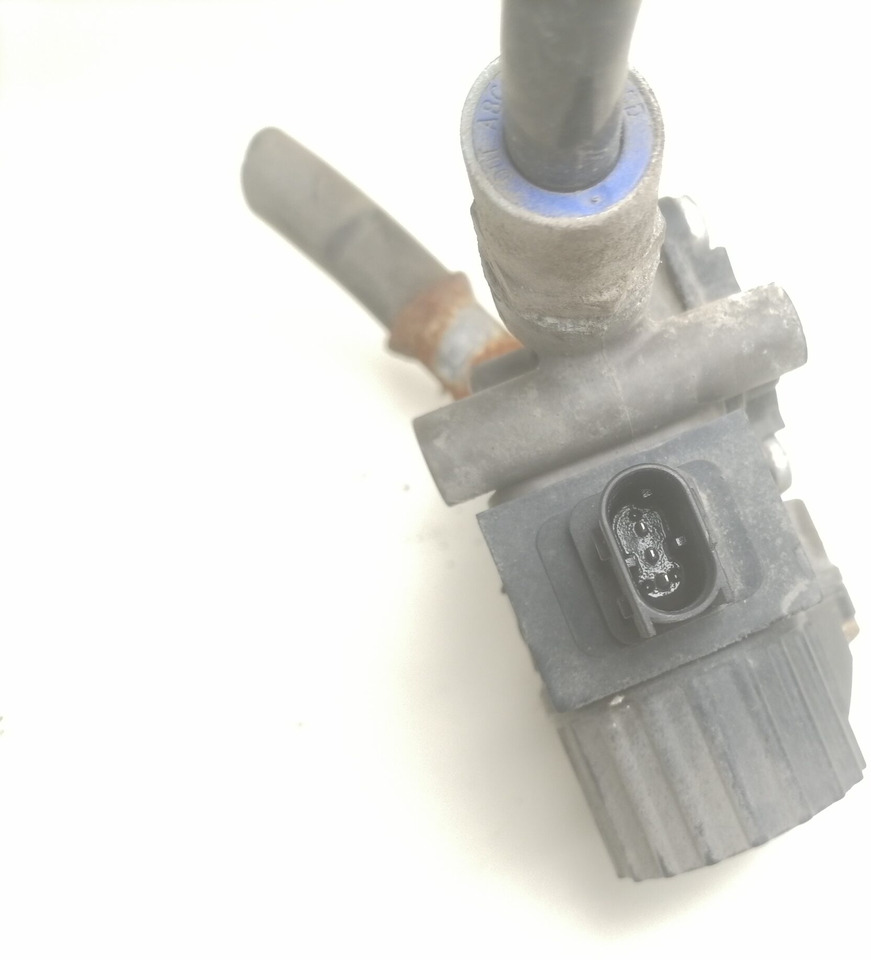 Volvo ABS brake valve 21327360 - Valvola freno per Camion: foto 3 Volvo ABS brake valve 21327360 - Valvola freno per Camion: foto 3