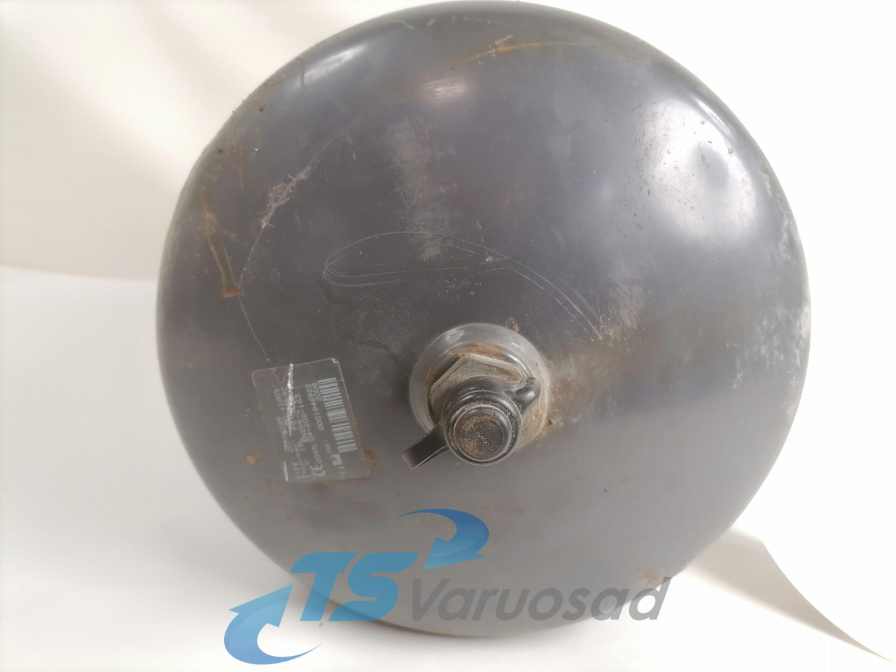 Volvo Air tank 20772295 - Ricambio universale per Camion: foto 2 Volvo Air tank 20772295 - Ricambio universale per Camion: foto 2