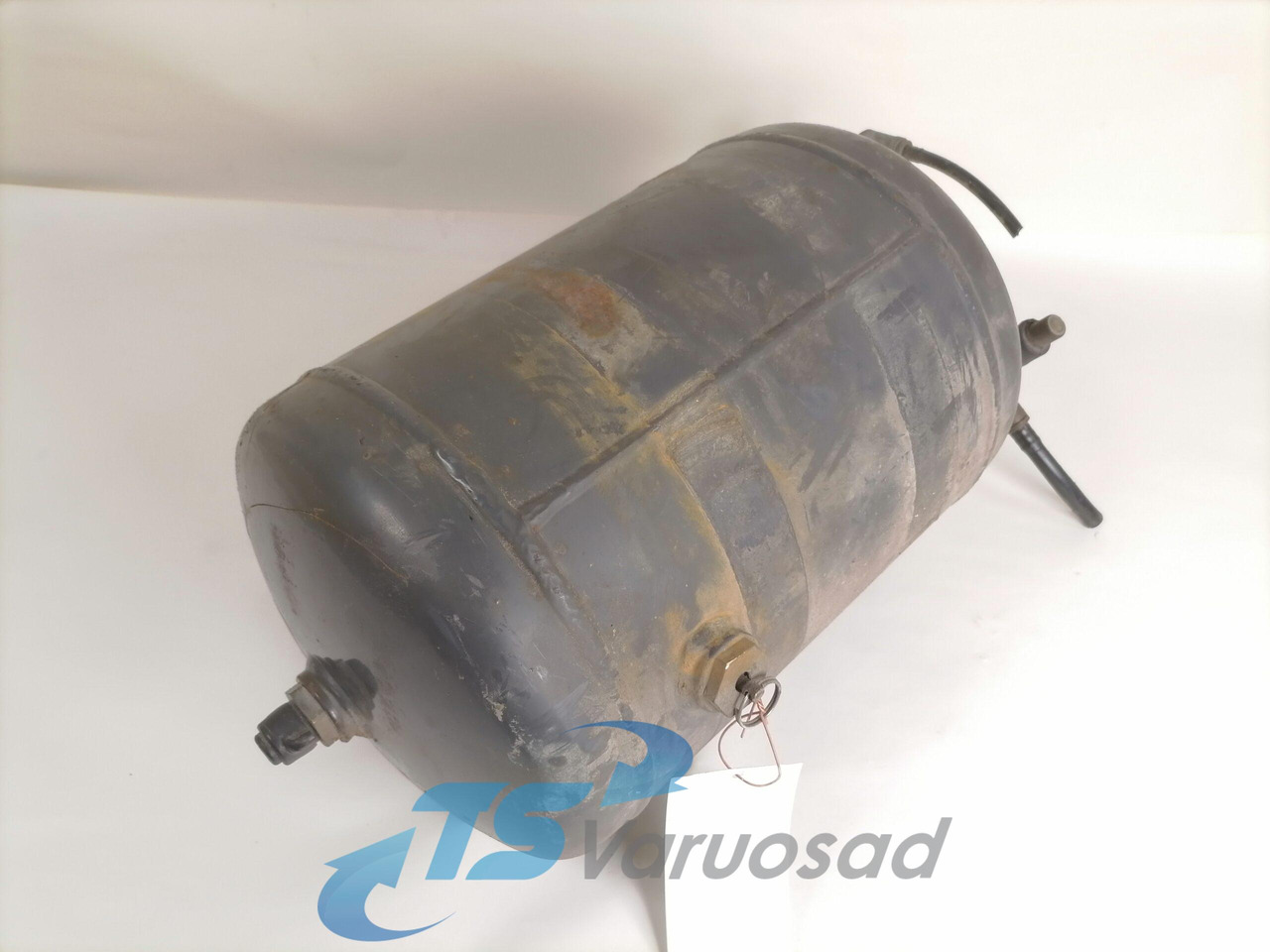 Volvo Air tank 20772295 - Ricambio universale per Camion: foto 1 Volvo Air tank 20772295 - Ricambio universale per Camion: foto 1
