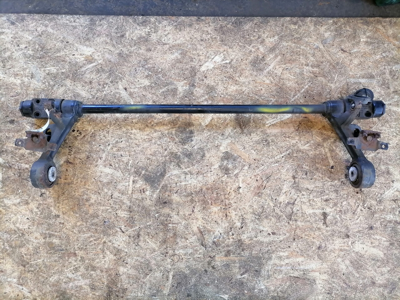 Volvo Anti-roll bar 3198853 - Sospensione della cabina per Camion: foto 5 Volvo Anti-roll bar 3198853 - Sospensione della cabina per Camion: foto 5