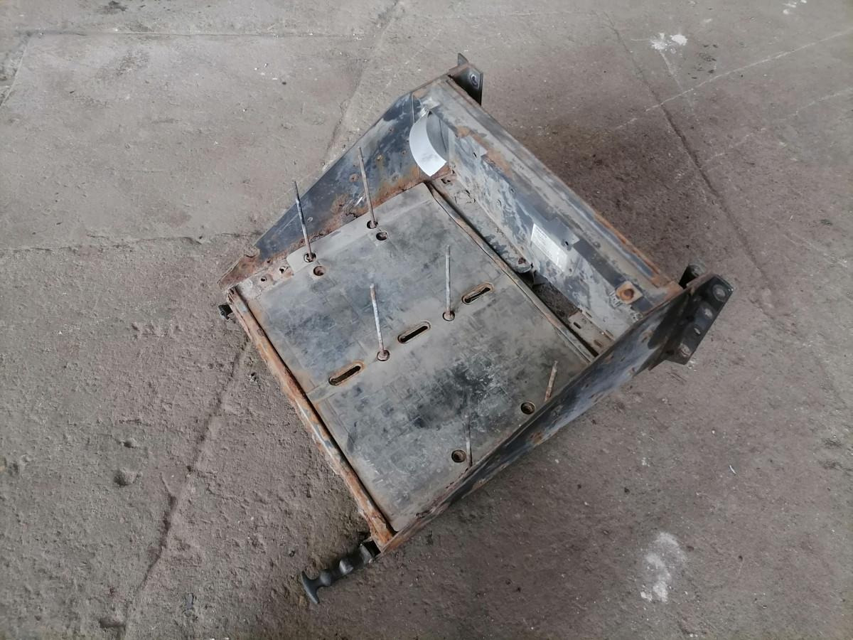 Volvo Battery box 20543103 - Batteria per Camion: foto 2 Volvo Battery box 20543103 - Batteria per Camion: foto 2
