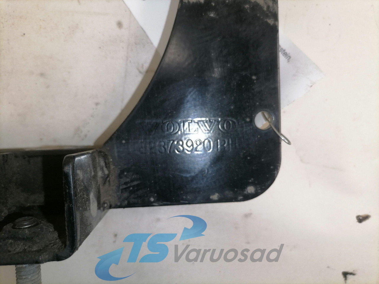 Volvo Bracket 82373920 - Telaio per Camion: foto 3 Volvo Bracket 82373920 - Telaio per Camion: foto 3