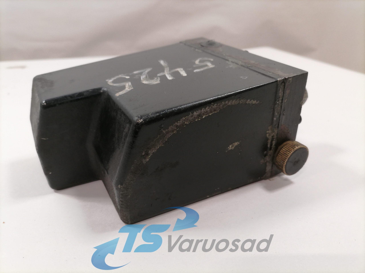 Volvo Cab tilting pump 3198846 - Sospensione della cabina per Camion: foto 3 Volvo Cab tilting pump 3198846 - Sospensione della cabina per Camion: foto 3