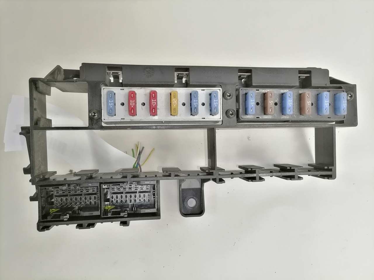 Volvo Central electric unit 21218495 - Fusibile per Camion: foto 2 Volvo Central electric unit 21218495 - Fusibile per Camion: foto 2