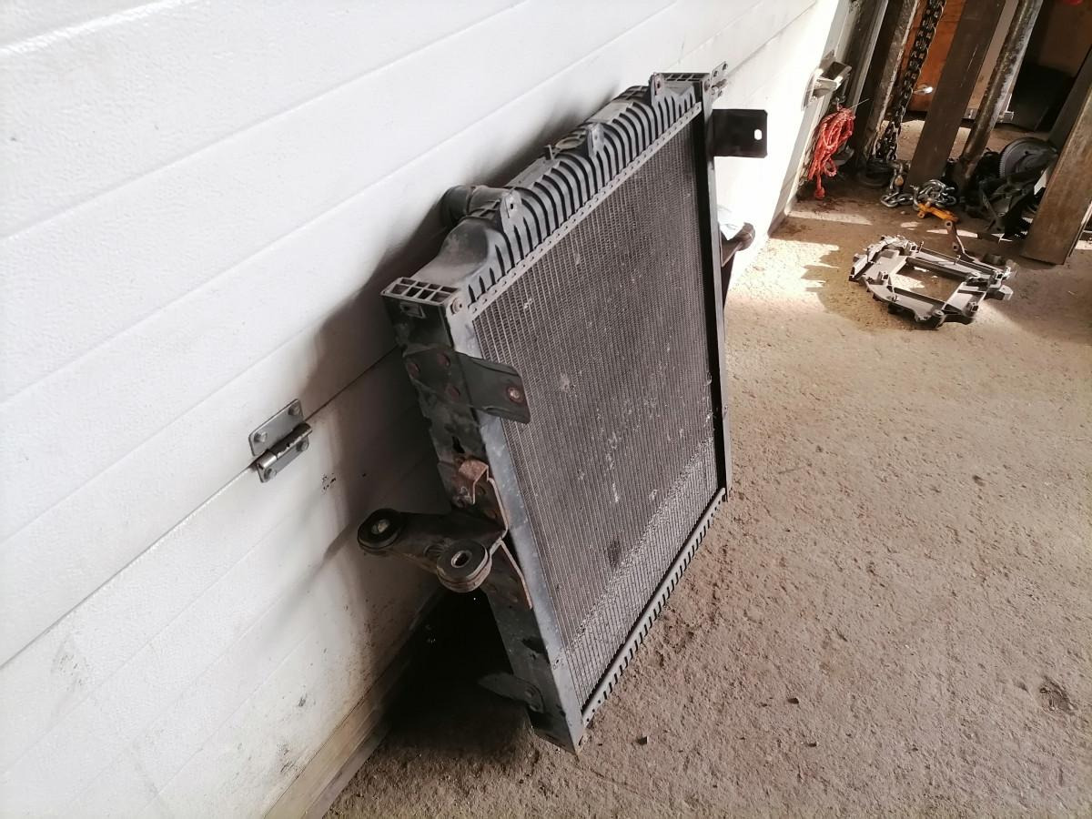 Volvo Cooling radiator 21675277 - Radiatore per Camion: foto 3 Volvo Cooling radiator 21675277 - Radiatore per Camion: foto 3