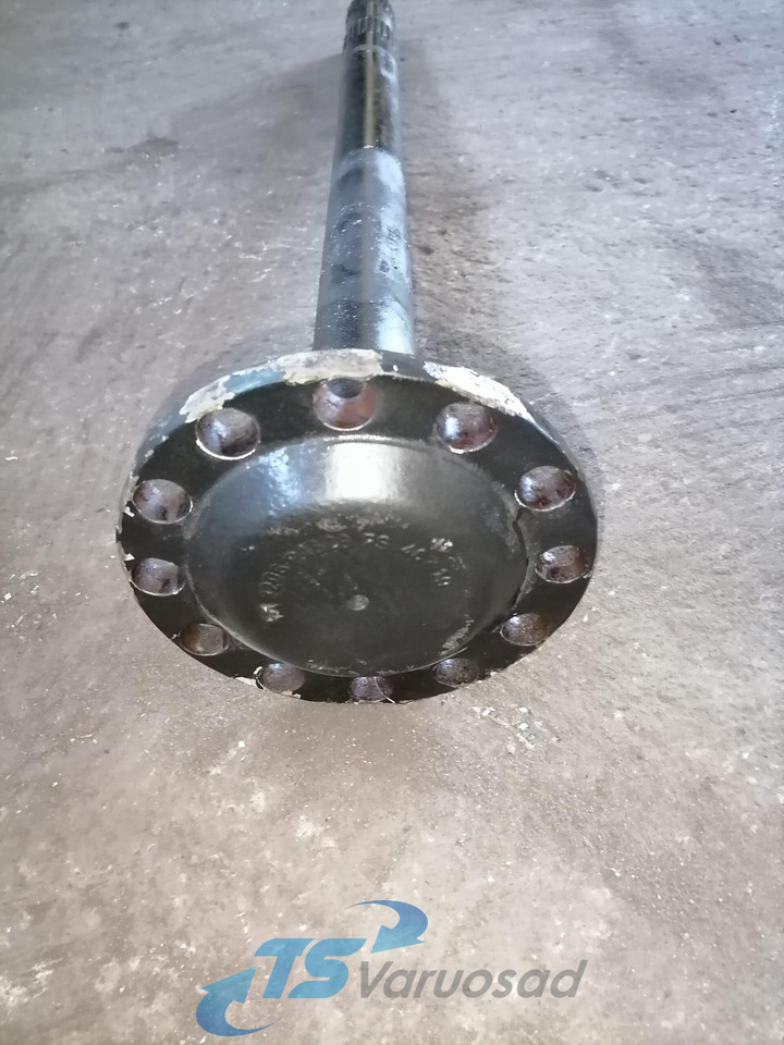 Volvo Drive shaft 1524628 - Semiasse per Camion: foto 2 Volvo Drive shaft 1524628 - Semiasse per Camion: foto 2