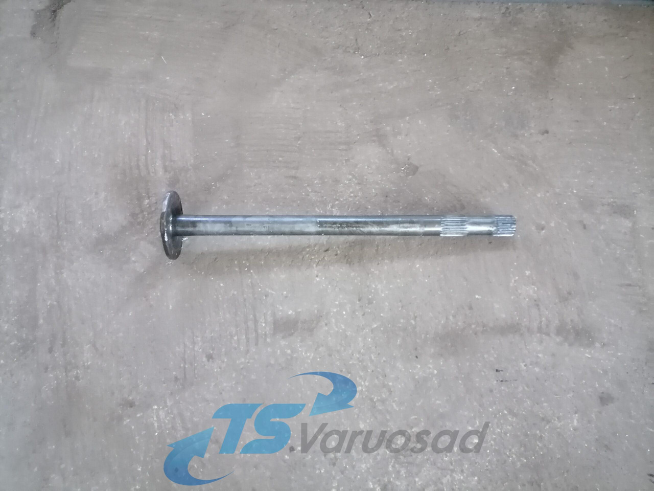 Volvo Drive shaft 1524628 - Semiasse per Camion: foto 1 Volvo Drive shaft 1524628 - Semiasse per Camion: foto 1