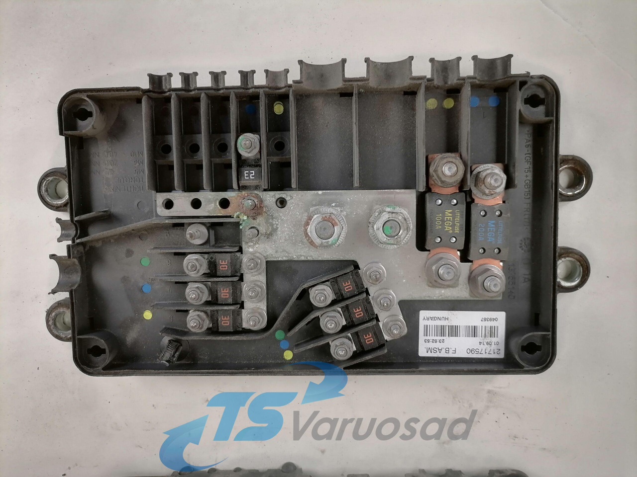 Volvo Fuse box 21717590 - Fusibile per Camion: foto 4 Volvo Fuse box 21717590 - Fusibile per Camion: foto 4