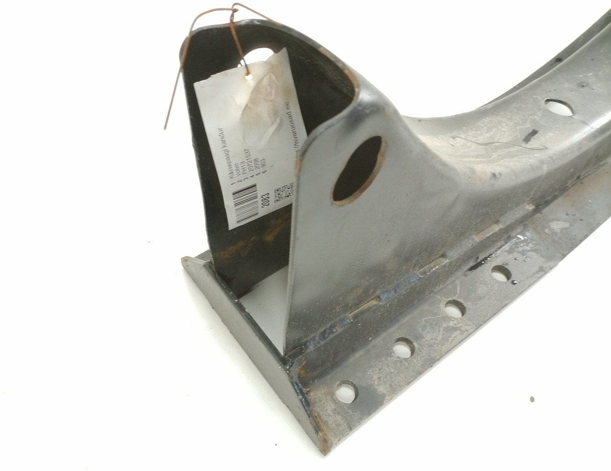 Volvo Kütusepaagi kandur, Volvo 20721537 - Serbatoio carburante per Camion: foto 4 Volvo Kütusepaagi kandur, Volvo 20721537 - Serbatoio carburante per Camion: foto 4