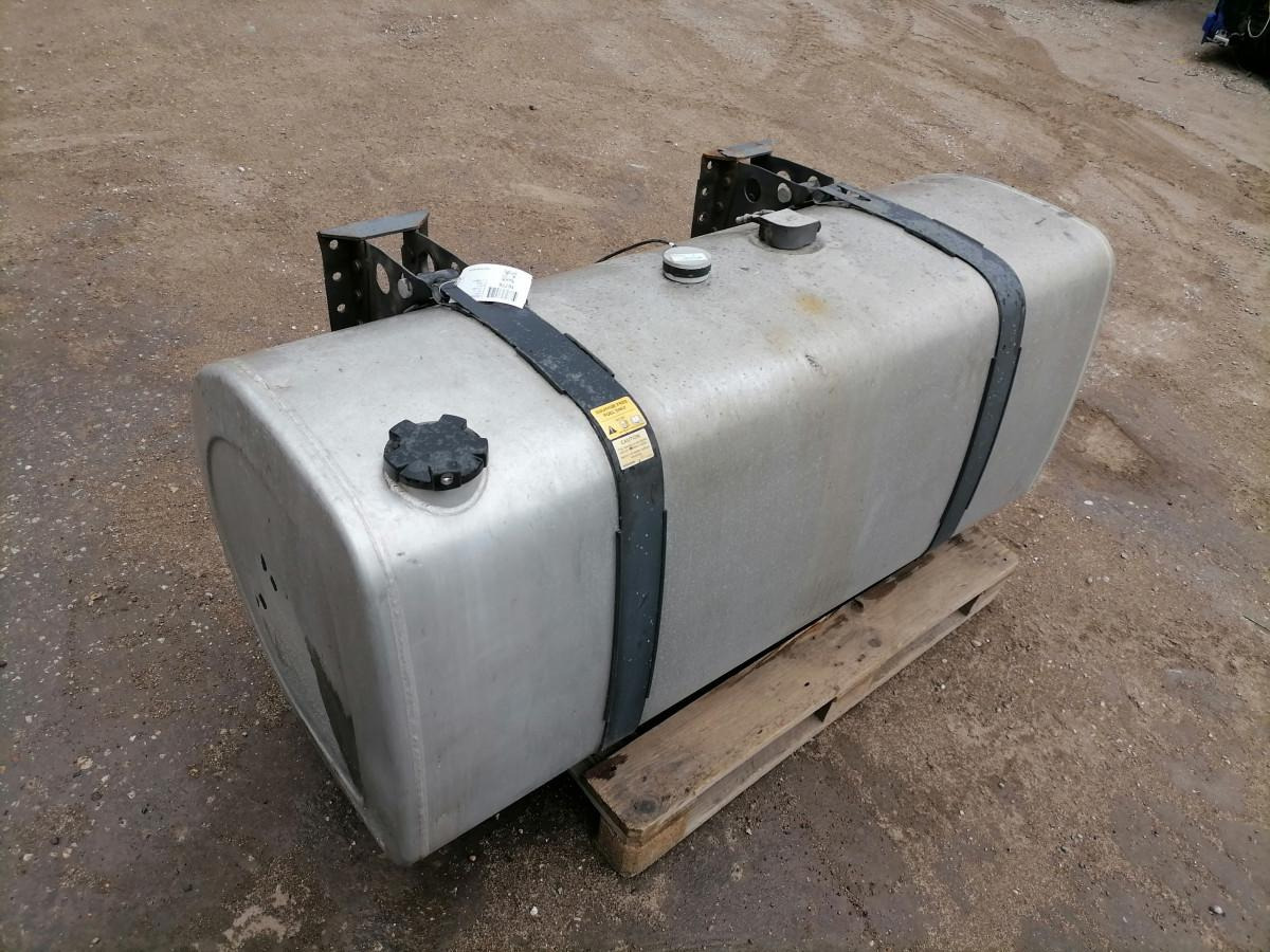 Volvo Kütusepaak 650L 21516455 - Serbatoio carburante per Camion: foto 2 Volvo Kütusepaak 650L 21516455 - Serbatoio carburante per Camion: foto 2