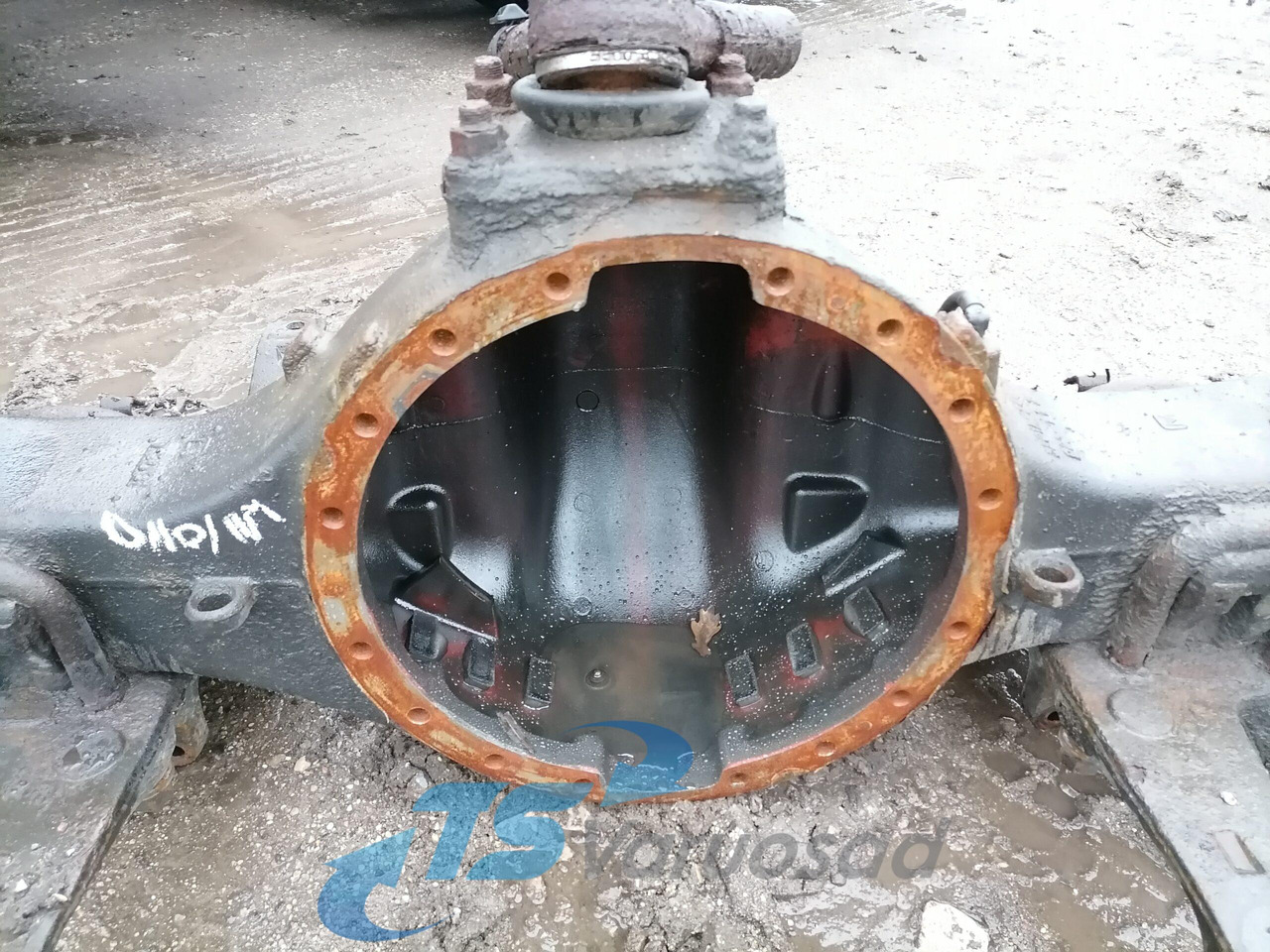Volvo Rear axel housing 20914319 - Assali e ricambi per Camion: foto 3 Volvo Rear axel housing 20914319 - Assali e ricambi per Camion: foto 3