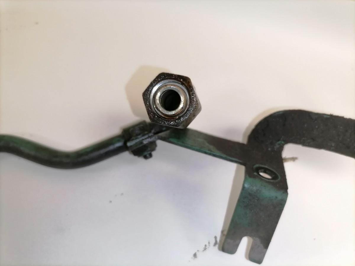 Volvo Roolisüsteemi õlitoru 22202604 - Tubo di sterzo per Camion: foto 3 Volvo Roolisüsteemi õlitoru 22202604 - Tubo di sterzo per Camion: foto 3