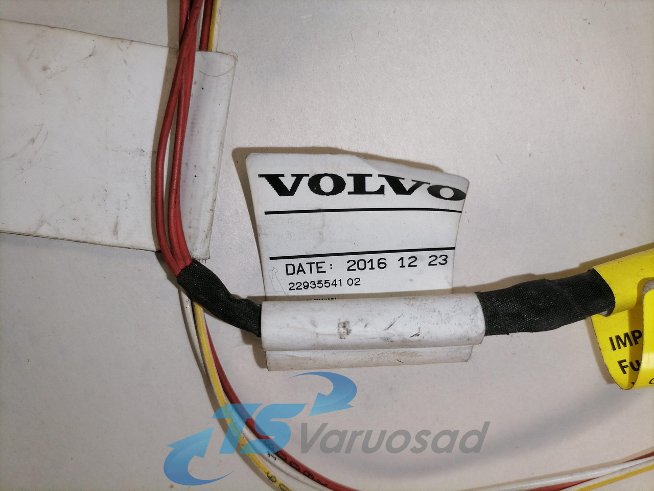 Volvo Salongi valgusti 82151260 - Ricambio universale per Camion: foto 2 Volvo Salongi valgusti 82151260 - Ricambio universale per Camion: foto 2
