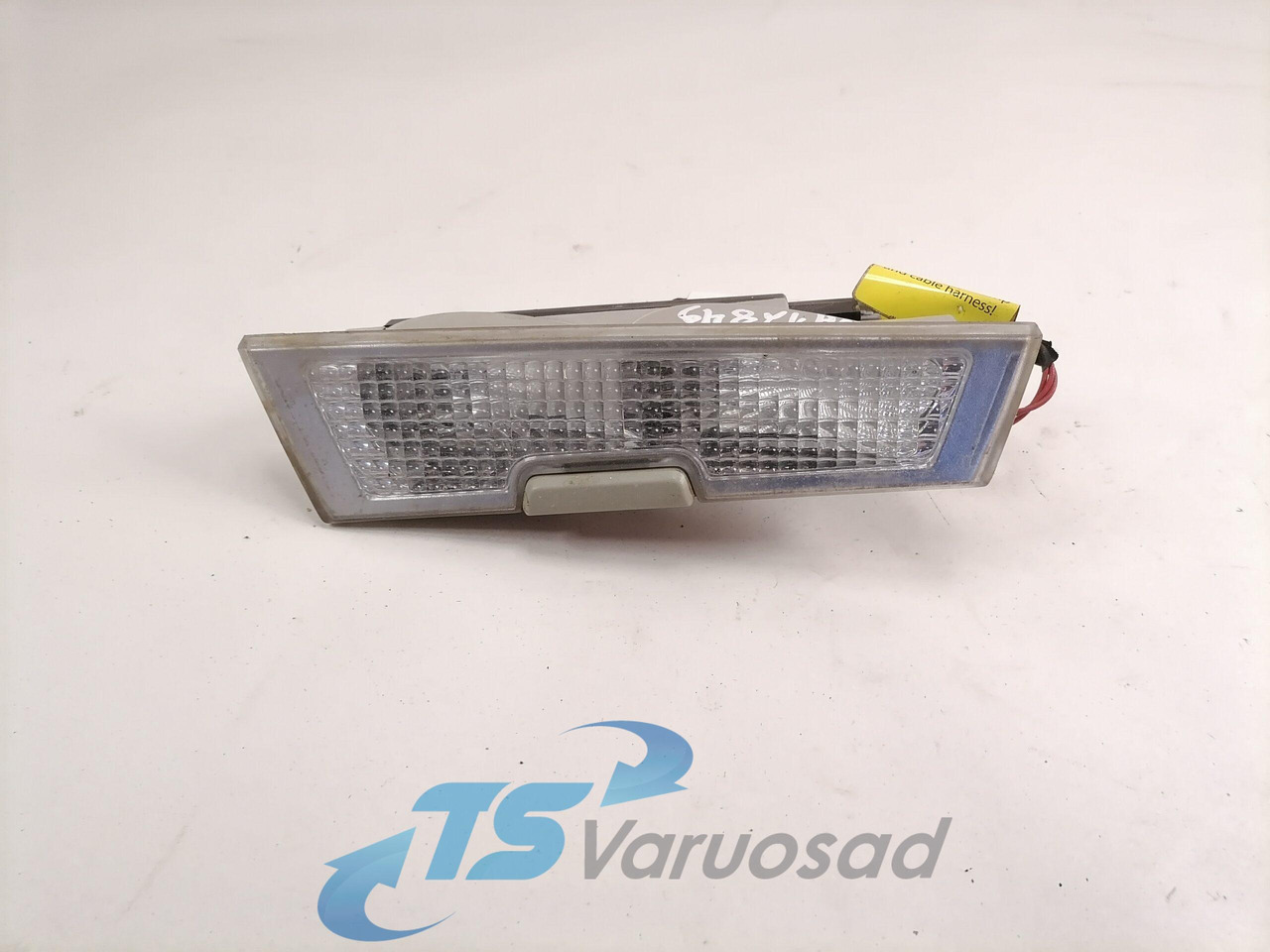 Volvo Salongi valgusti 84144229 - Ricambio universale per Camion: foto 1 Volvo Salongi valgusti 84144229 - Ricambio universale per Camion: foto 1