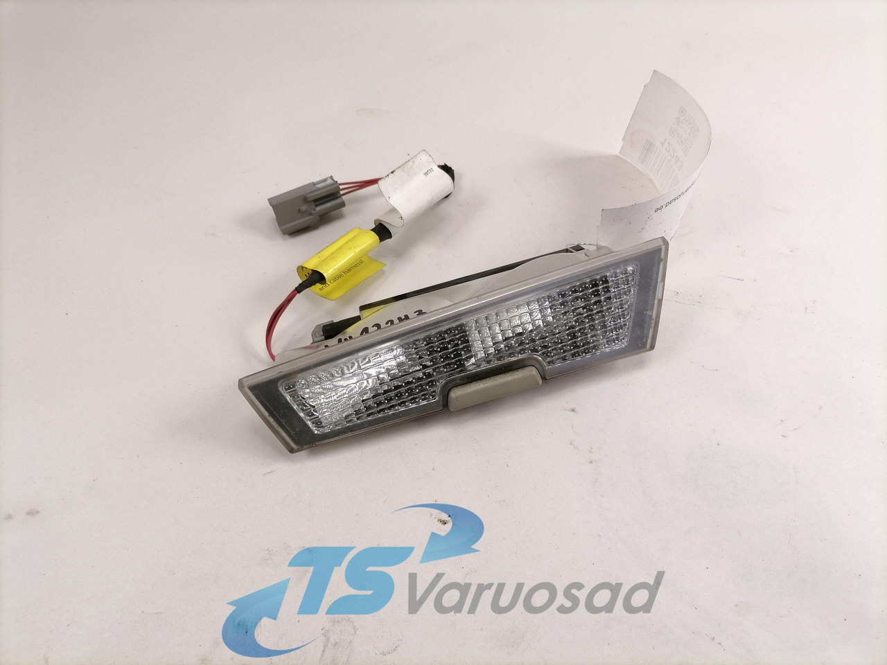 Volvo Salongi valgusti 84144238 - Ricambio universale per Camion: foto 1 Volvo Salongi valgusti 84144238 - Ricambio universale per Camion: foto 1