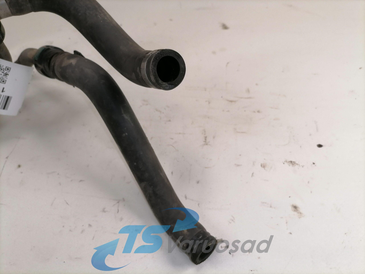 Volvo Salongisoojendus torud 21924629 - Riscaldamento/ Ventilazione per Camion: foto 3 Volvo Salongisoojendus torud 21924629 - Riscaldamento/ Ventilazione per Camion: foto 3