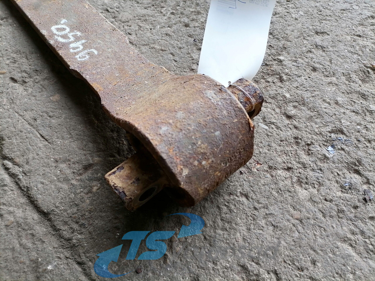 Volvo Spring 82250921 - Sospensione a balestra per Camion: foto 2 Volvo Spring 82250921 - Sospensione a balestra per Camion: foto 2