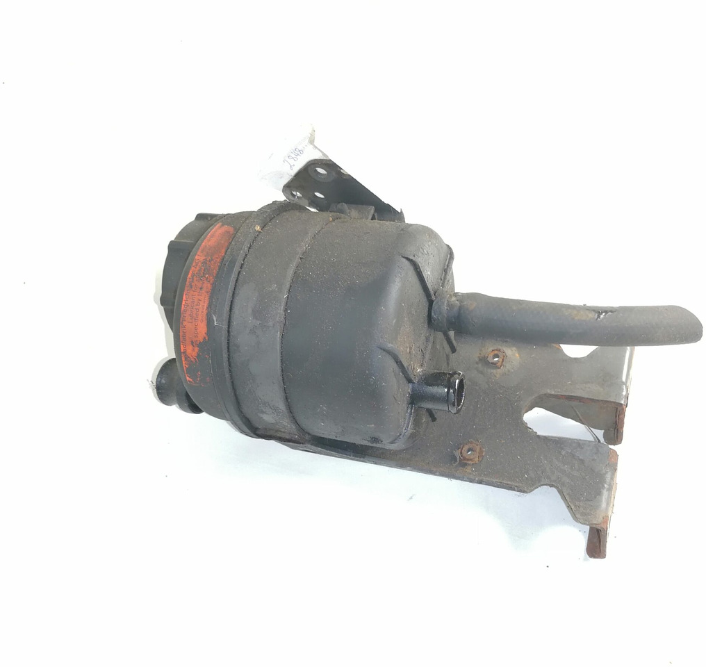 Volvo Steering oil tank+ bracket 1592945 - Tubo di sterzo per Camion: foto 1 Volvo Steering oil tank+ bracket 1592945 - Tubo di sterzo per Camion: foto 1