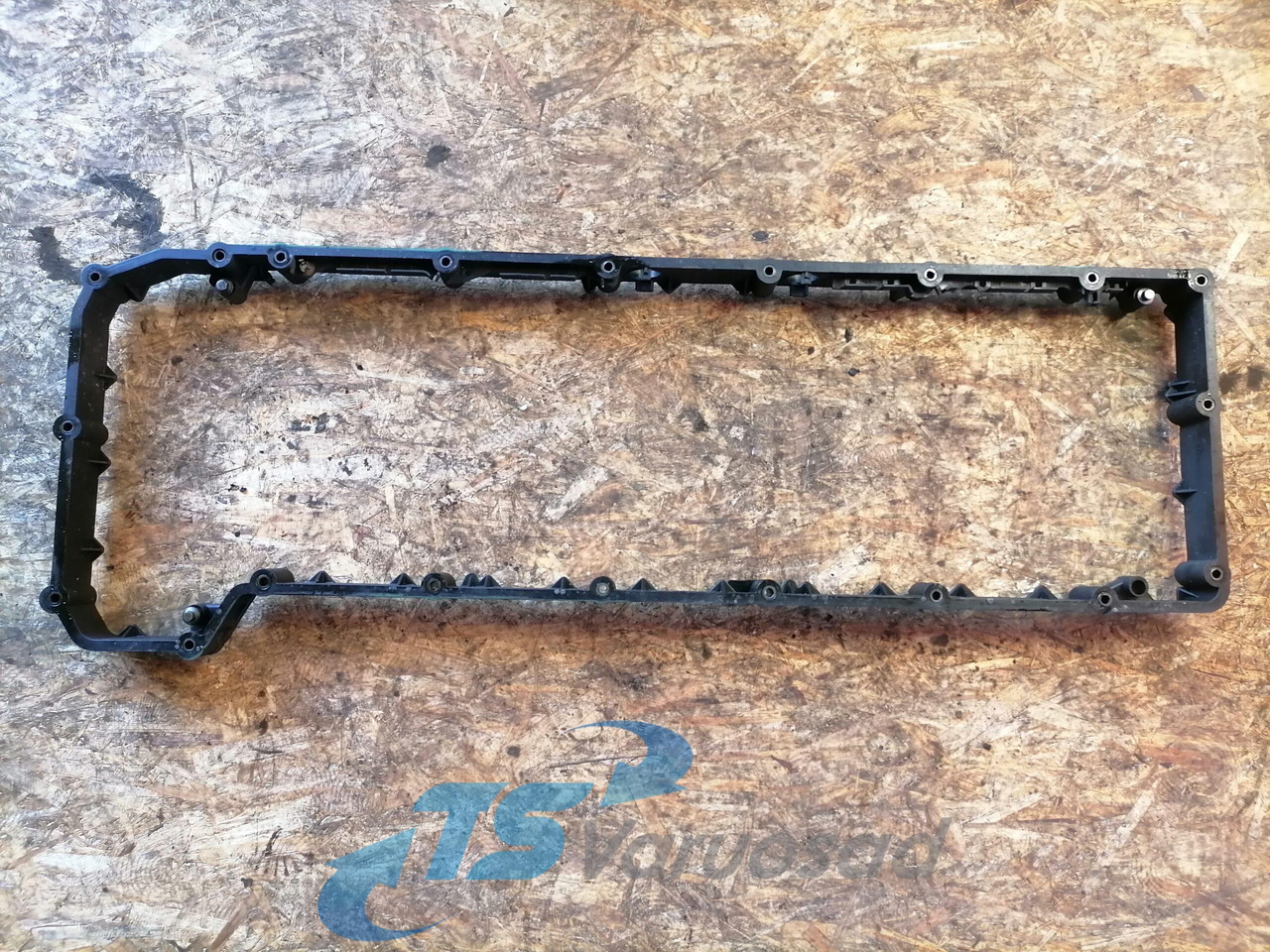 Volvo Vahekaas 22045844 - Testa cilindri per Camion: foto 2 Volvo Vahekaas 22045844 - Testa cilindri per Camion: foto 2