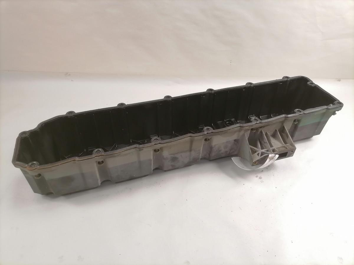 Volvo Valve cover 21002531 - Testa cilindri per Camion: foto 3 Volvo Valve cover 21002531 - Testa cilindri per Camion: foto 3