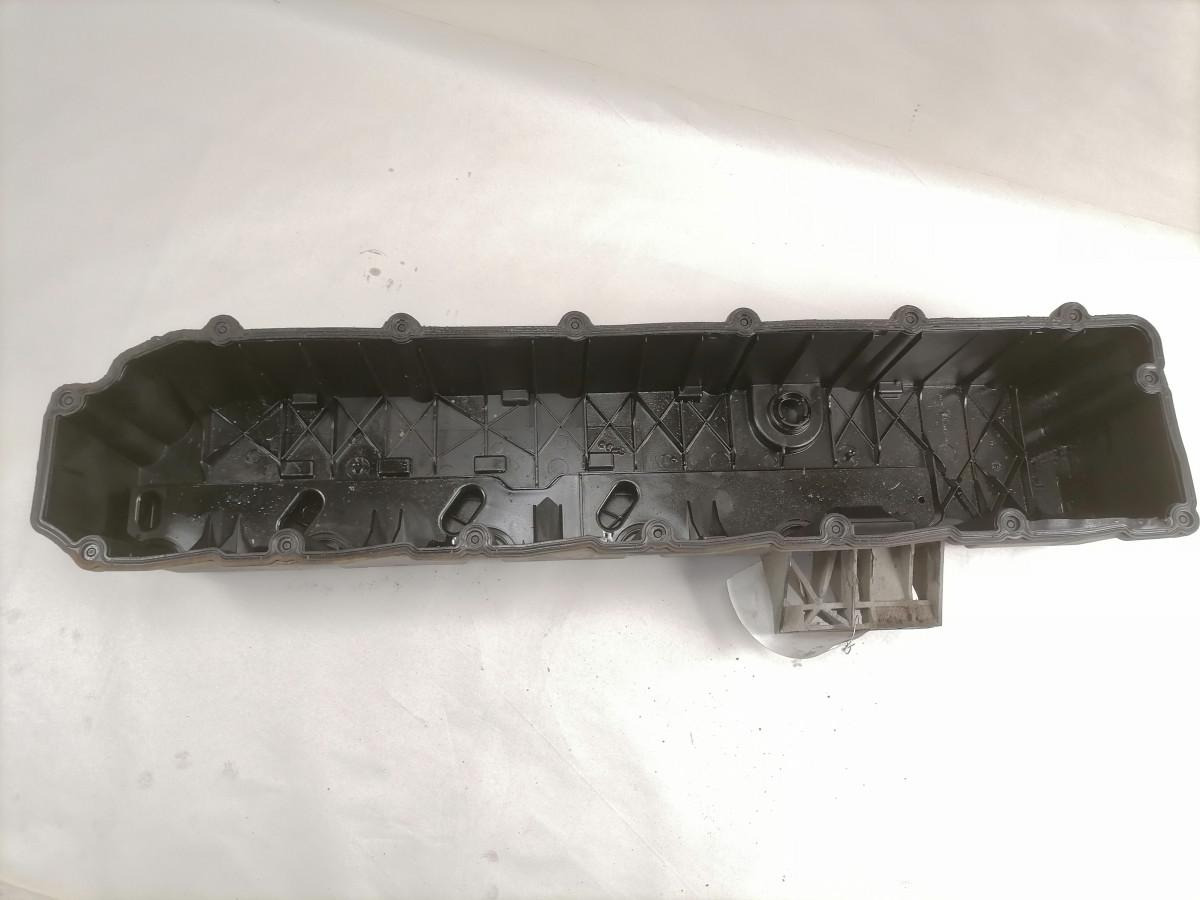 Volvo Valve cover 21002531 - Testa cilindri per Camion: foto 4 Volvo Valve cover 21002531 - Testa cilindri per Camion: foto 4