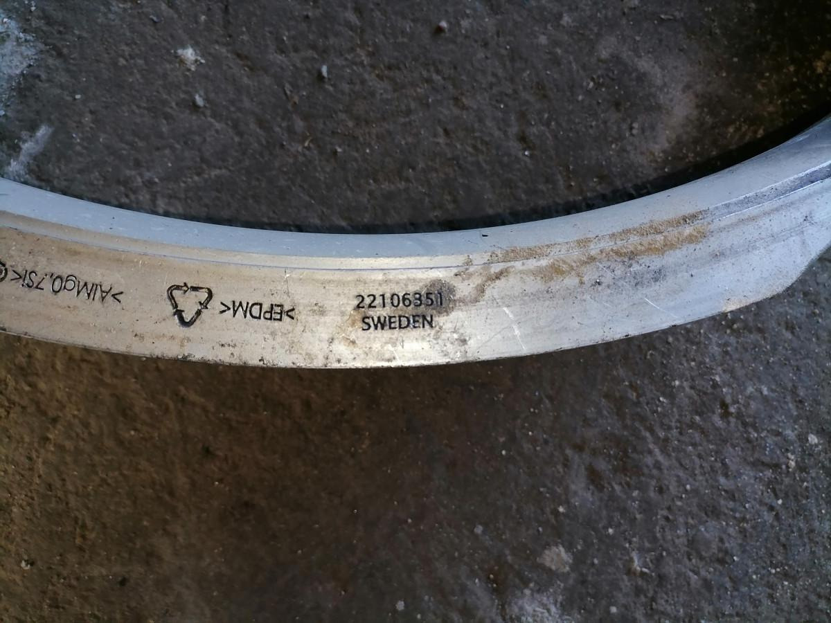 Volvo Ventilaatori metallrõngas 22106351 - Radiatore per Camion: foto 5 Volvo Ventilaatori metallrõngas 22106351 - Radiatore per Camion: foto 5