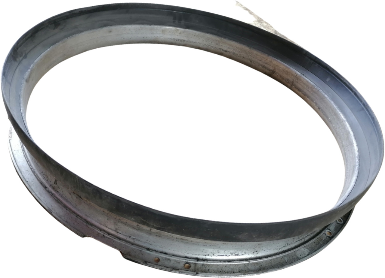 Volvo Ventilaatori metallrõngas 22134195 - Radiatore per Camion: foto 1 Volvo Ventilaatori metallrõngas 22134195 - Radiatore per Camion: foto 1